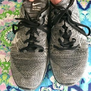 Nike Free TR Flyknit